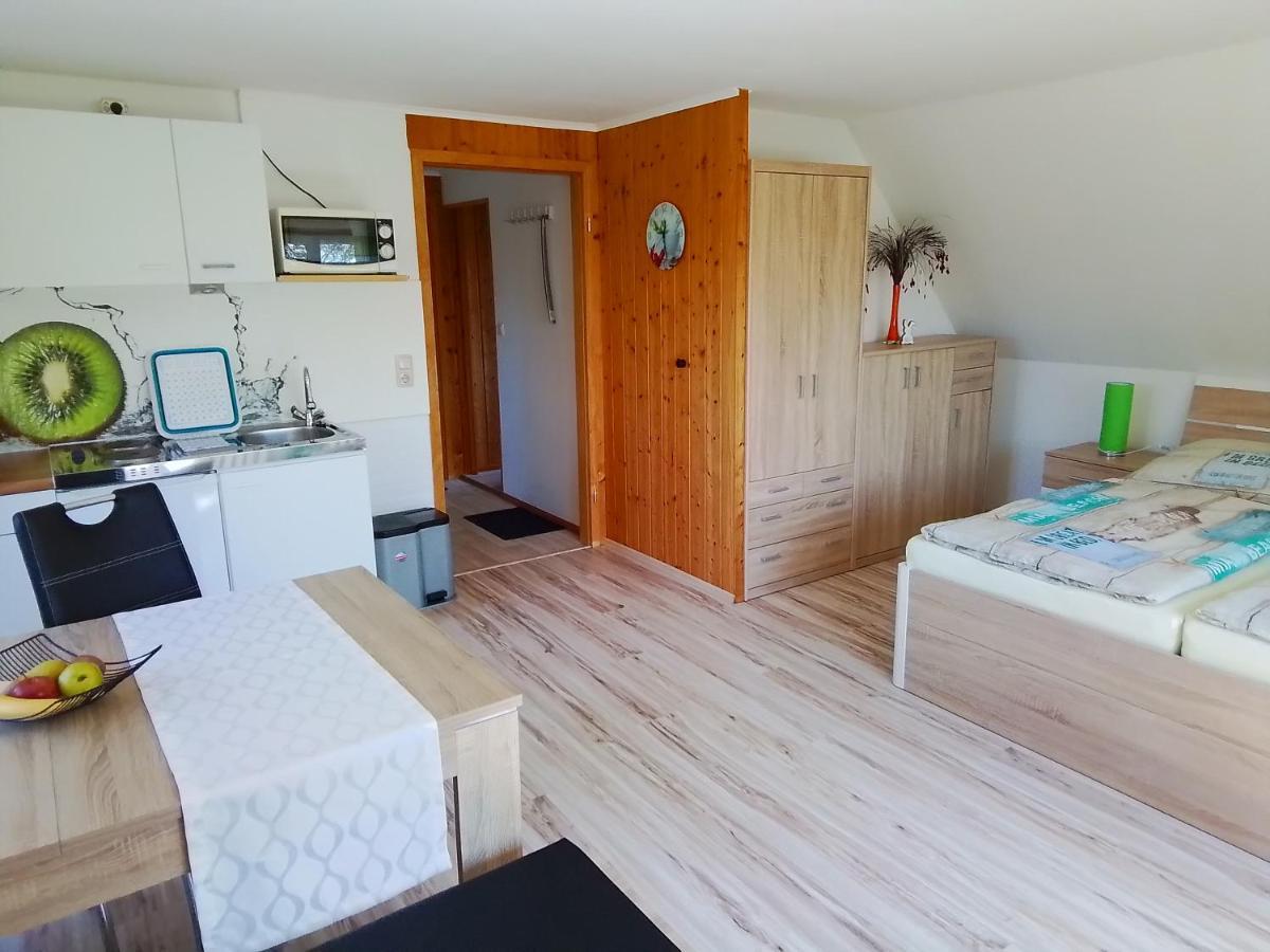 Ferienwohnung Haus im Wind Putbus Exterior foto