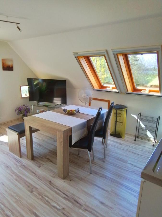 Ferienwohnung Haus im Wind Putbus Exterior foto